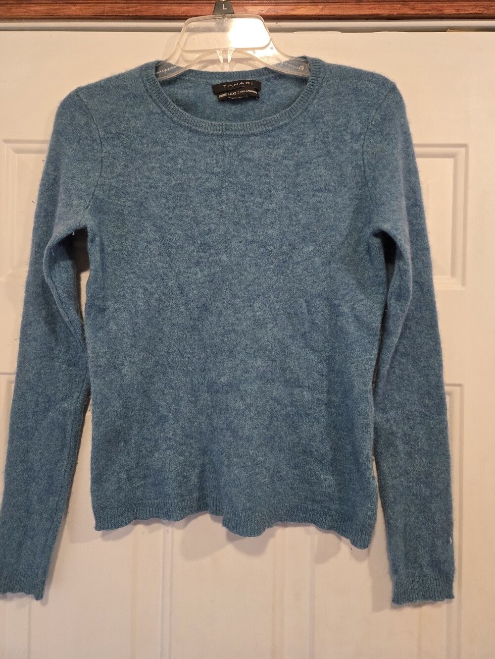 Tahari 100% Luxe Cashmere Crewneck Pullover Sweater Women's Small BIue